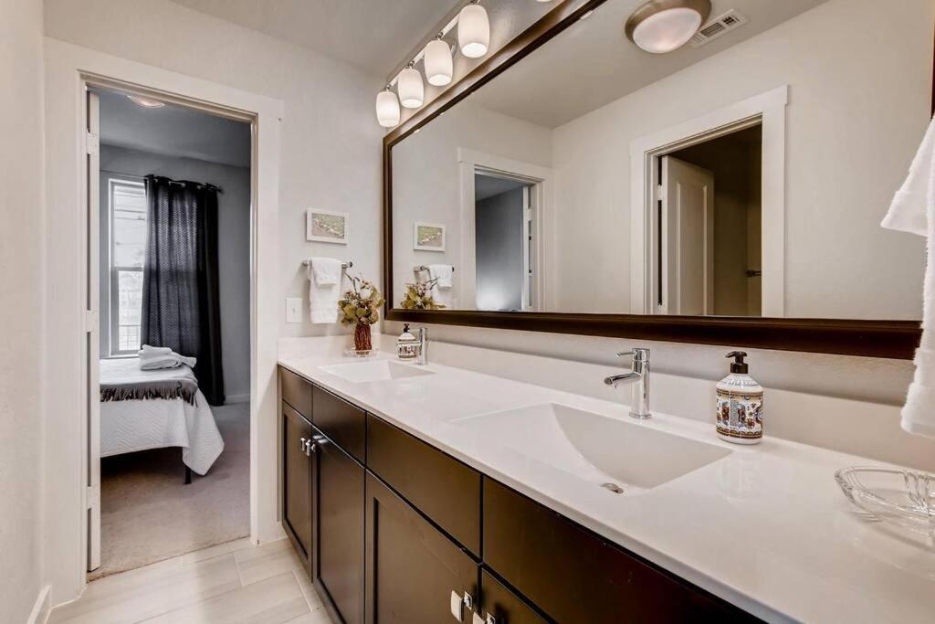 Fam Friendly 5 Bed Home Blocks To Pearl/Riverwalk! San Antonio Exteriér fotografie