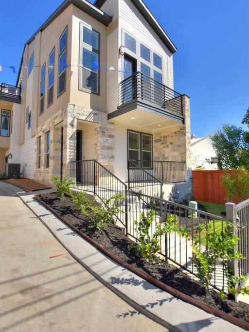 Fam Friendly 5 Bed Home Blocks To Pearl/Riverwalk! San Antonio Exteriér fotografie